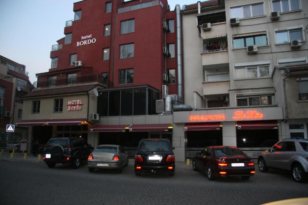 Hotel Bordo Plovdiv Luaran gambar